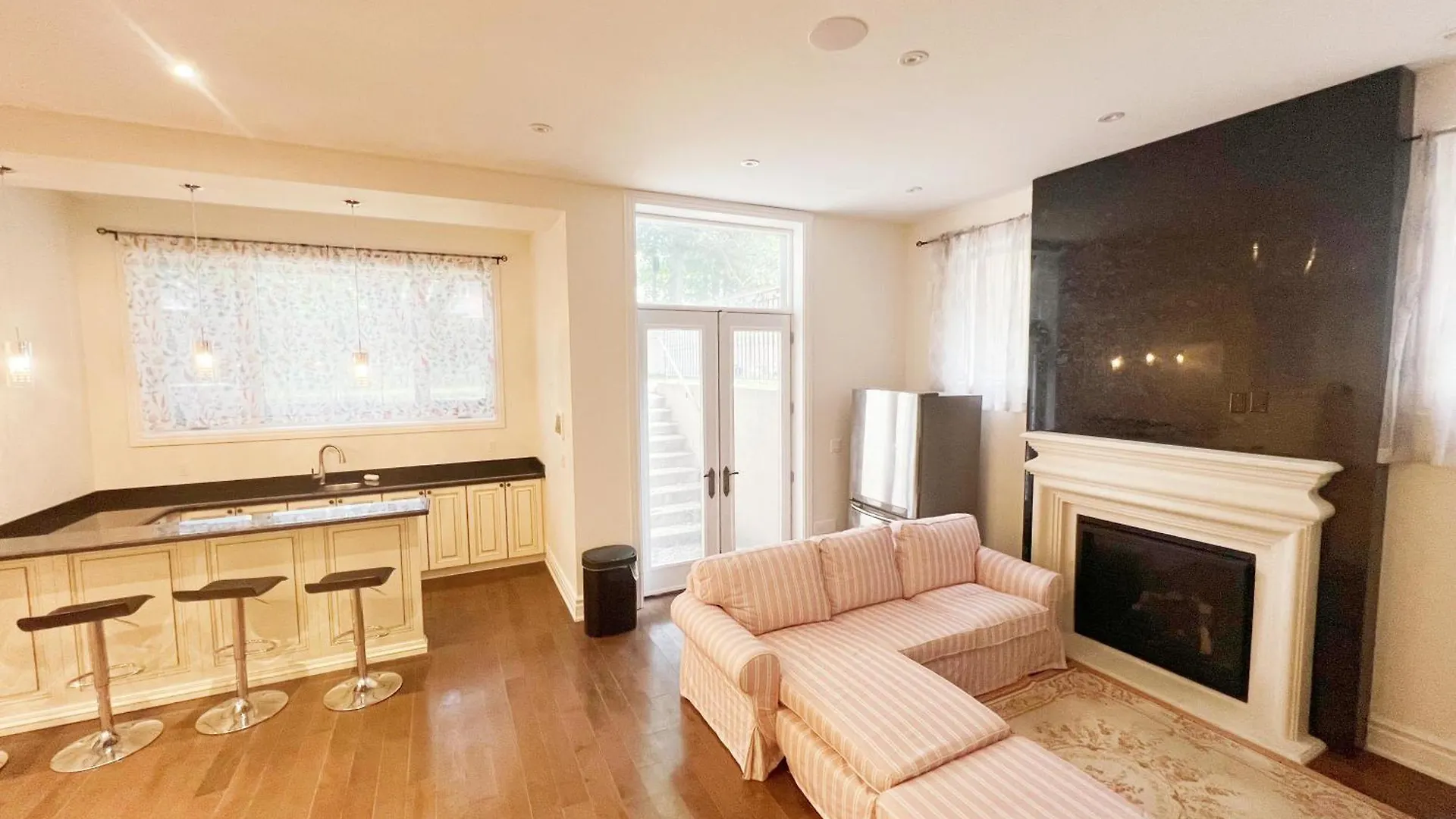 Beautiful House Near North York Center Hotel Toronto